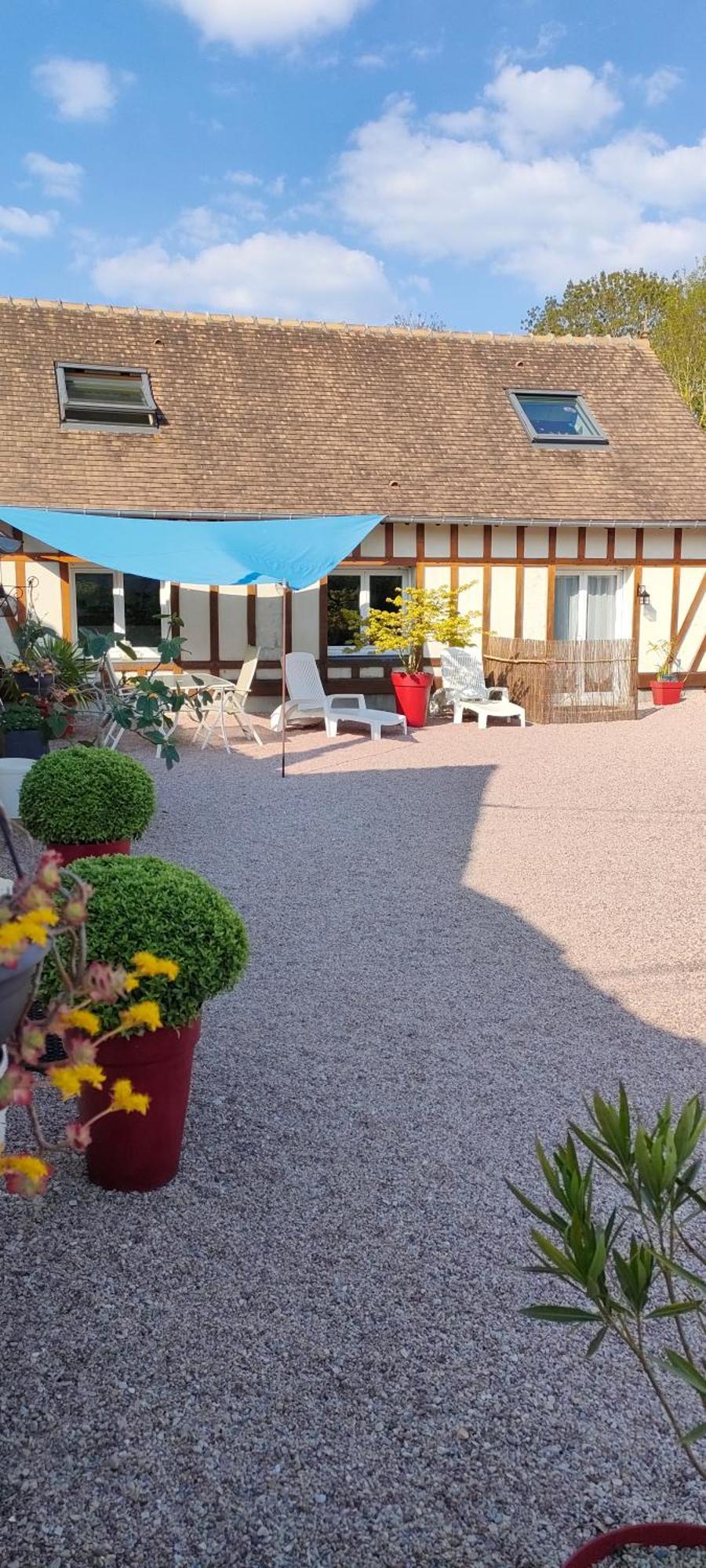 Les Lys Jolie Suite Parentale Privative Deux Adultes Avec Sdd Pertheville-Ners Exterior photo