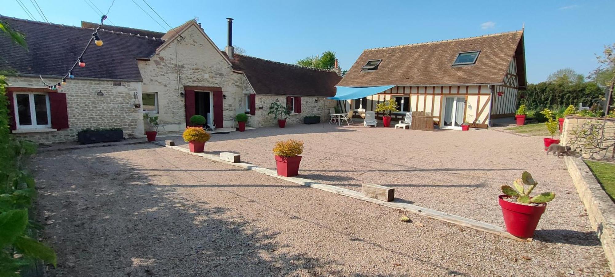Les Lys Jolie Suite Parentale Privative Deux Adultes Avec Sdd Pertheville-Ners Exterior photo